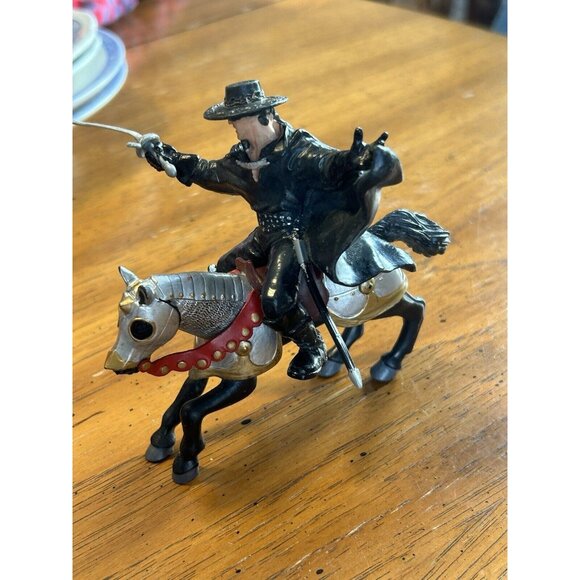 2000 Papo The Mask of Zorro & horse 3.5" Zorro Action Figure Rare Find vintage - Picture 5 of 8